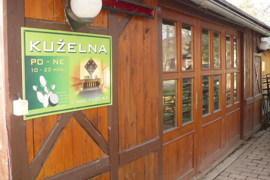 Hostinec Peterka Sumperk Exterior photo